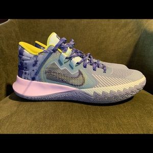 Nike Kyrie Flytrap 5 Sz:11